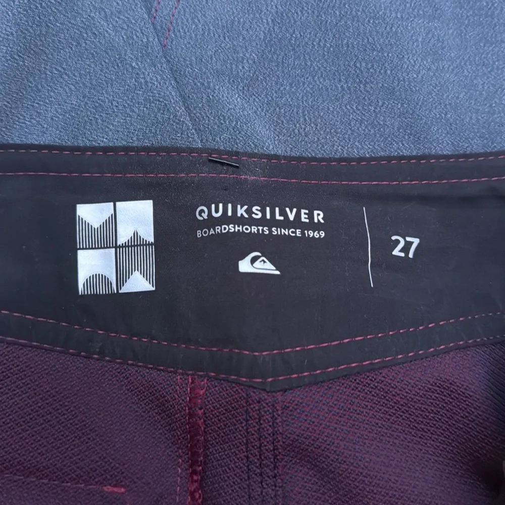 Quiksilver Men's Red and Gray Swim Shorts